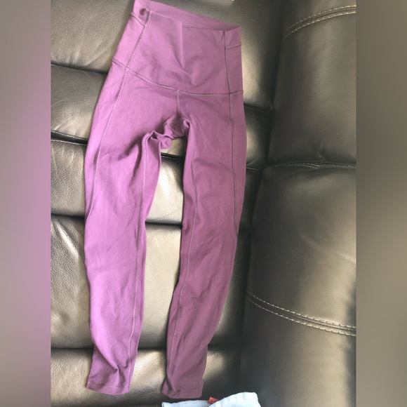 Lululemon Pure Practice Pant Deep Zinfandel Size 2! EUC - Picture 3 of 9